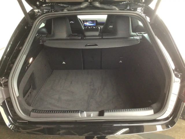 Mercedes-Benz CLA 220