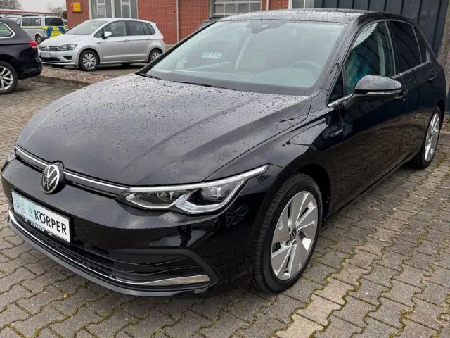 Volkswagen Golf VIII Lim. Style 1.5 eTSI 2020 Benzine