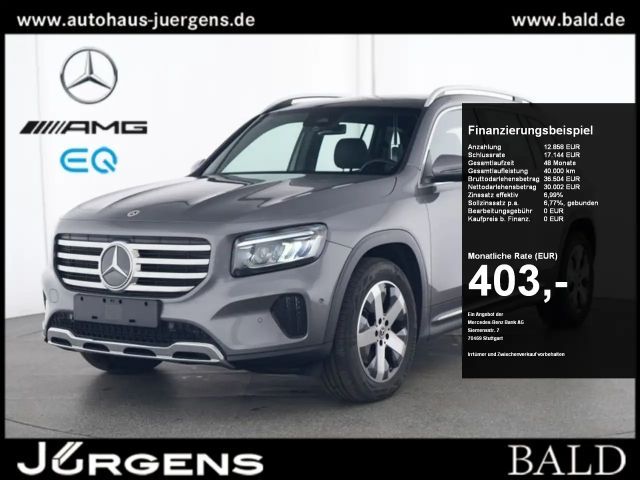 Mercedes-Benz GLB 220