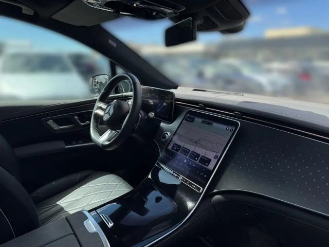 Mercedes-Benz EQS SUV