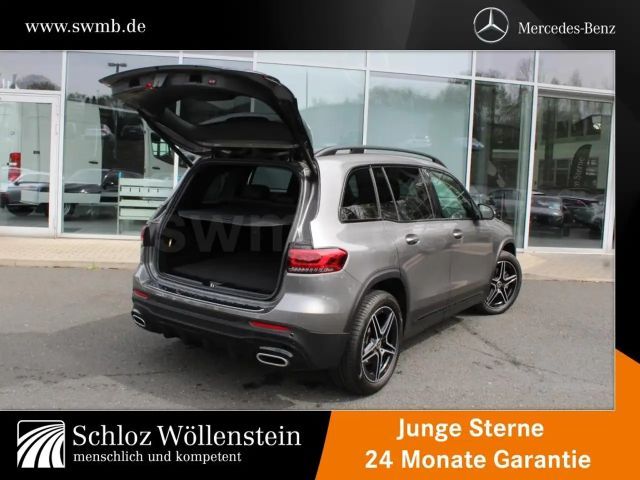 Mercedes-Benz GLB 220