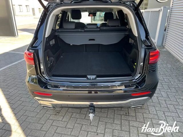 Mercedes-Benz GLB 220