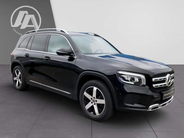 Mercedes-Benz GLB 250