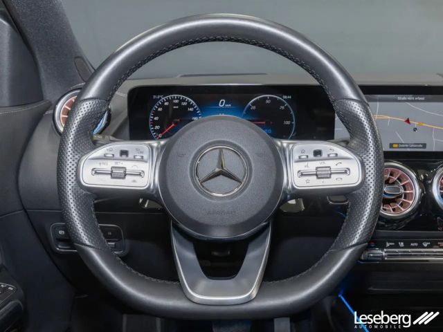 Mercedes-Benz EQA 300