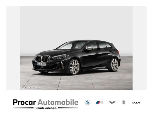 BMW 135 2024 Benzine