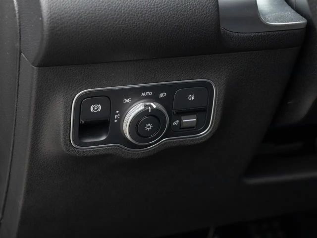 Mercedes-Benz GLB 250