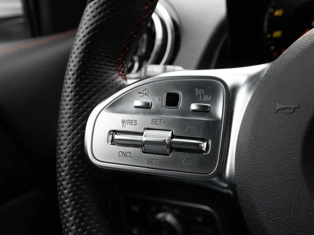 Mercedes-Benz GLB 250