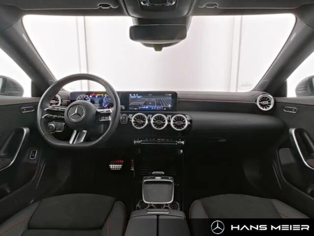 Mercedes-Benz CLA 220