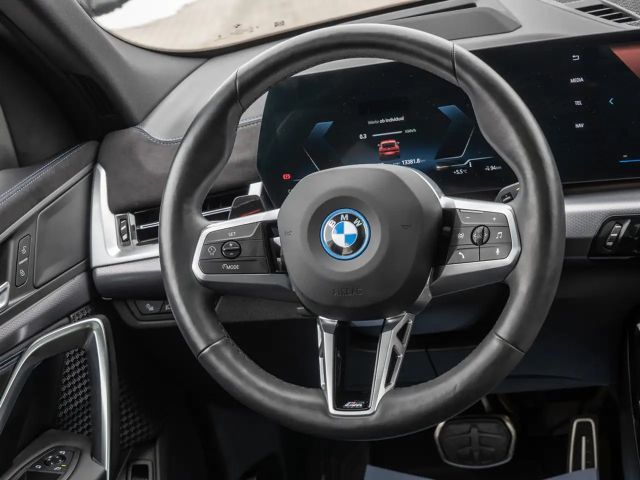 BMW iX2