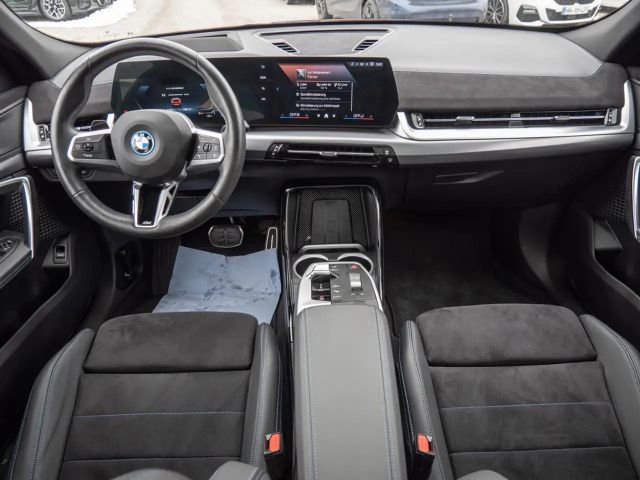 BMW iX2