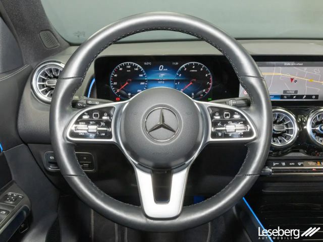 Mercedes-Benz GLB 250