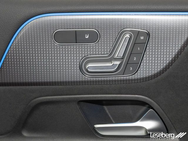 Mercedes-Benz EQB 300