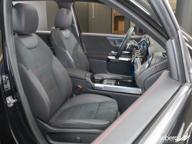 Mercedes-Benz EQB 300