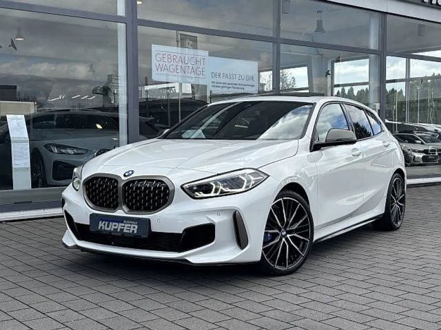 BMW 135 2023 Benzine
