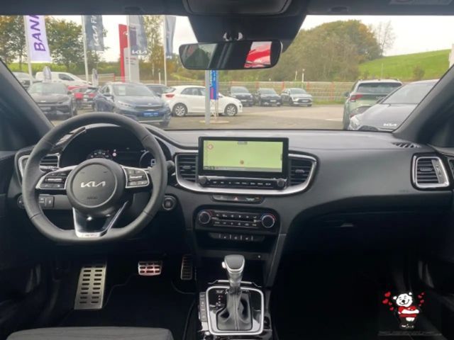 Kia Ceed / cee'd