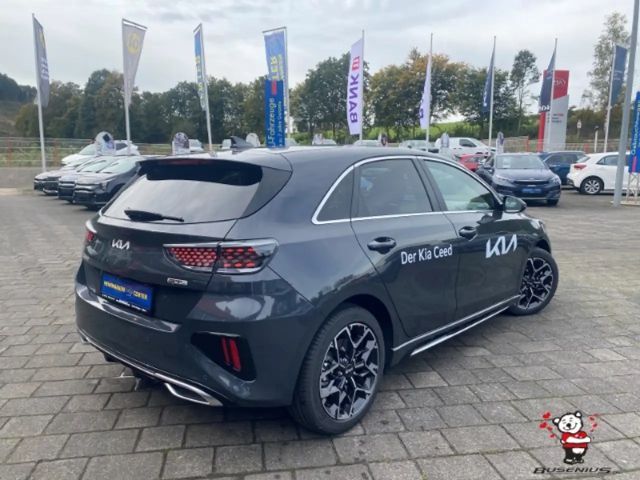 Kia Ceed / cee'd