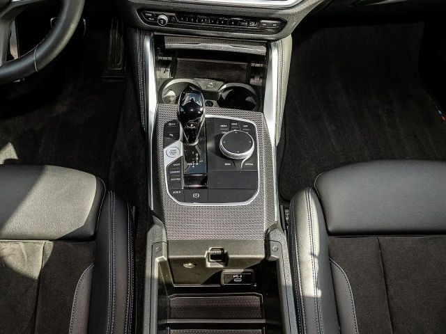 BMW 440