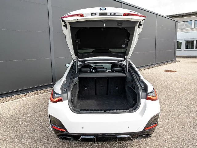 BMW 440