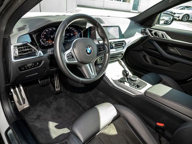 BMW 440