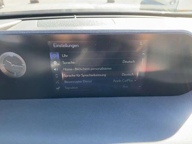 Lexus UX 250h