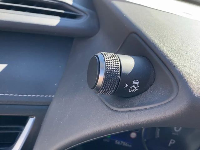 Lexus UX 250h