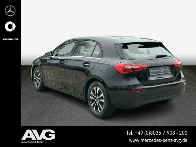 Mercedes-Benz A 160