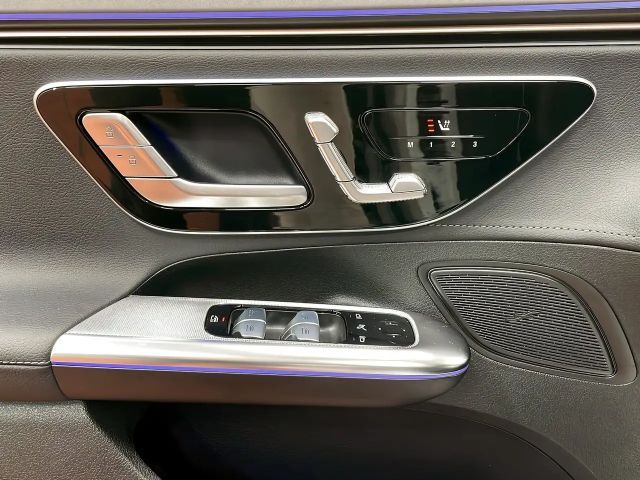 Mercedes-Benz EQE 350