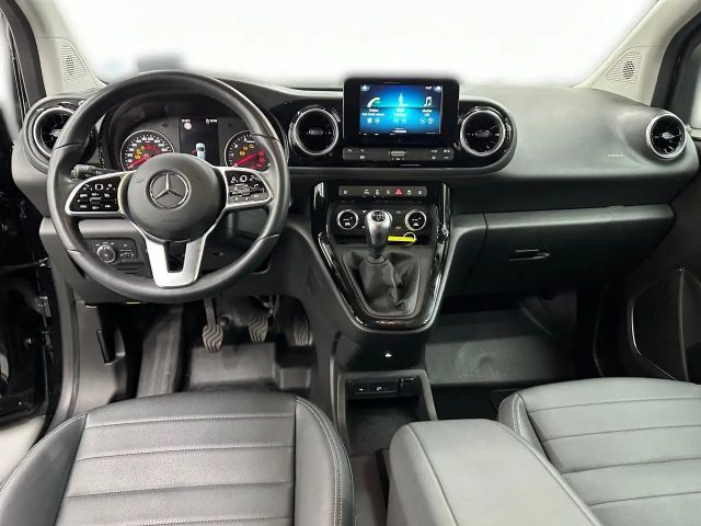 Mercedes-Benz T-Class