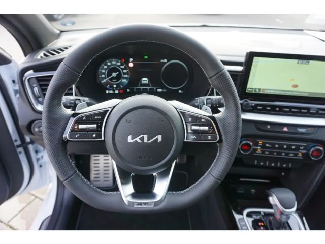 Kia Ceed / cee'd