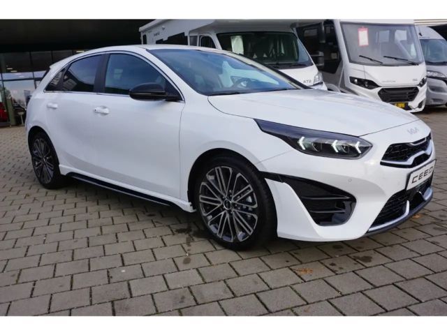 Kia Ceed / cee'd