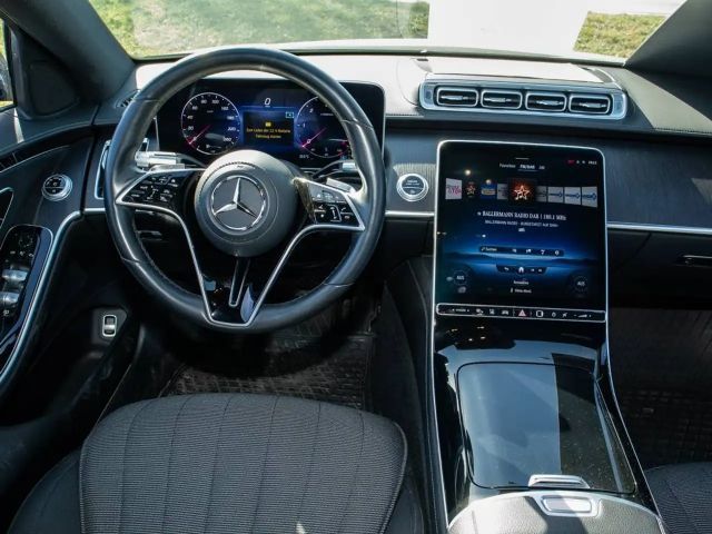 Mercedes-Benz S 400