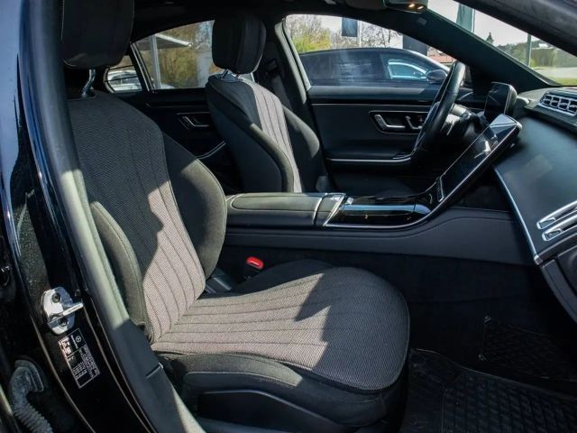 Mercedes-Benz S 400