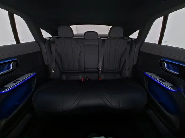 Mercedes-Benz EQE 350