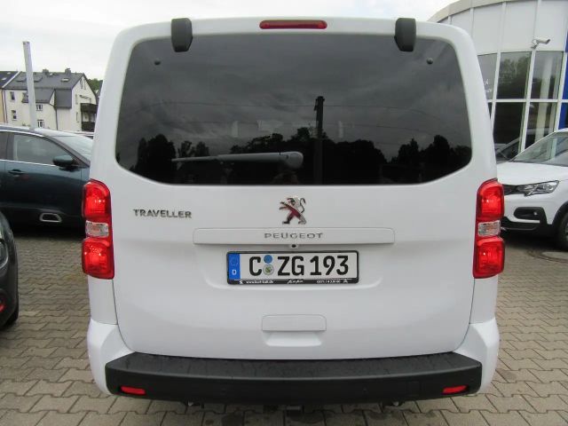 Peugeot Traveller