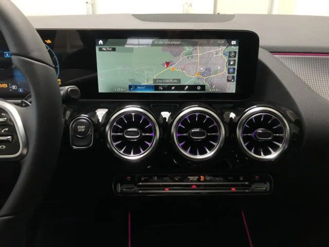 Mercedes-Benz EQA 300
