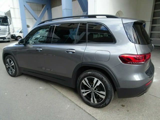 Mercedes-Benz GLB 250