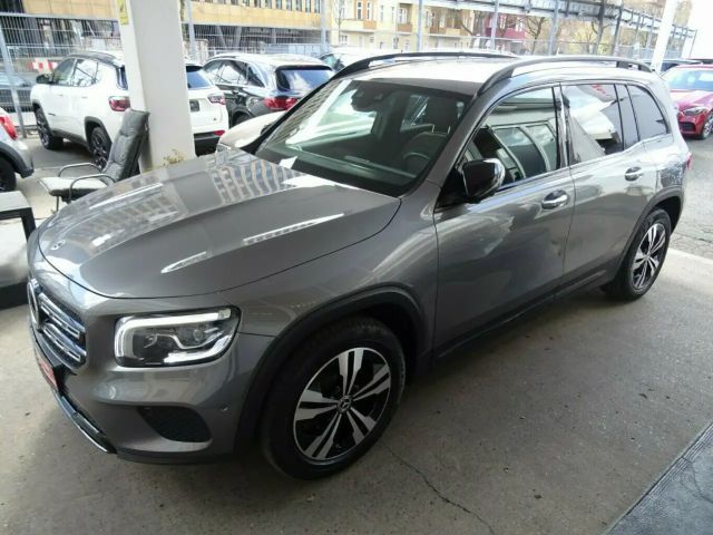 Mercedes-Benz GLB 250