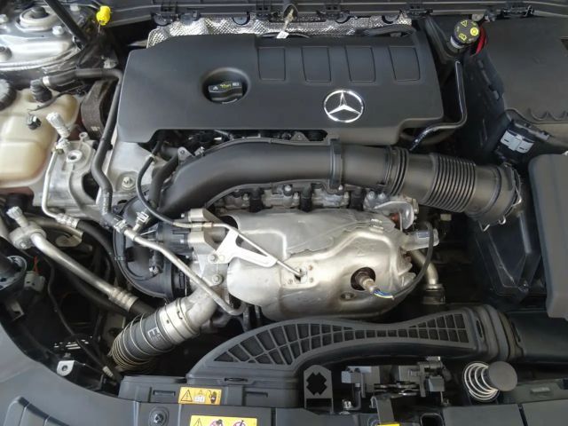 Mercedes-Benz GLB 250