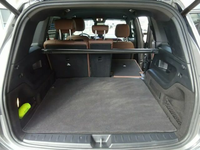 Mercedes-Benz GLB 250