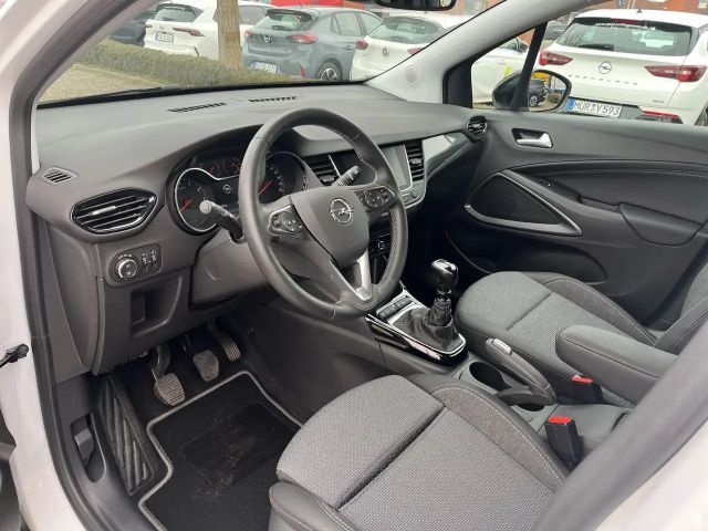 Opel Crossland X