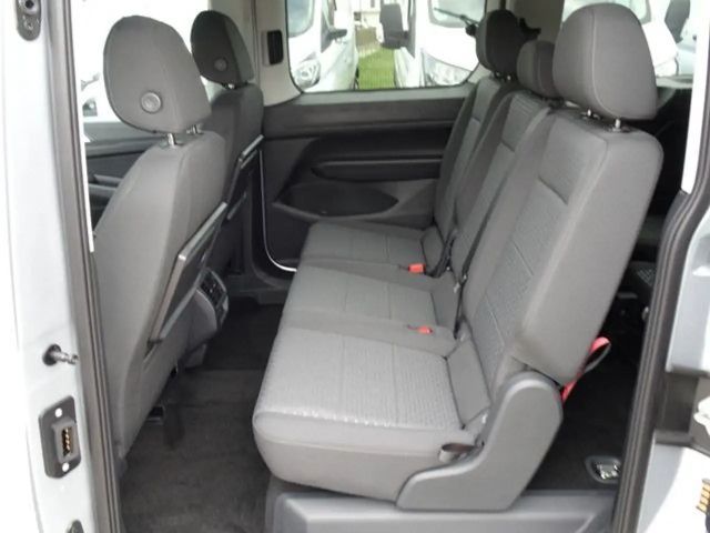 Ford Grand Tourneo