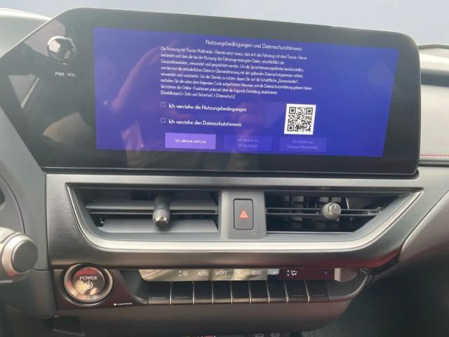 Lexus UX 250h