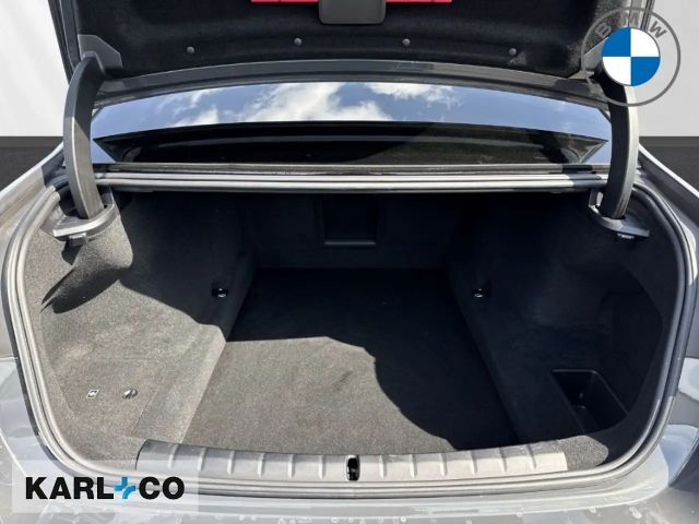 BMW 740