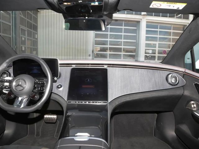 Mercedes-Benz EQE 53