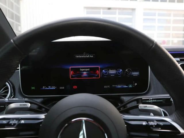 Mercedes-Benz EQE 53