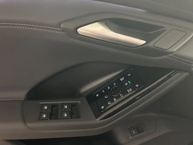 Audi Q6