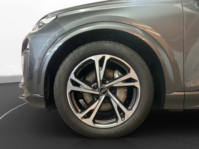 Audi Q6