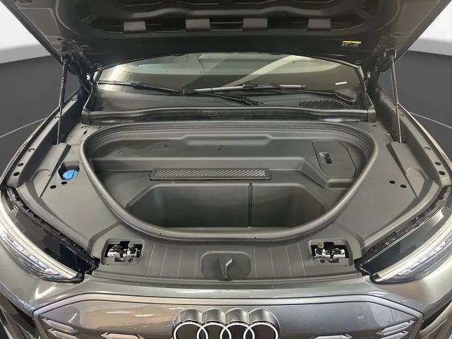 Audi Q6