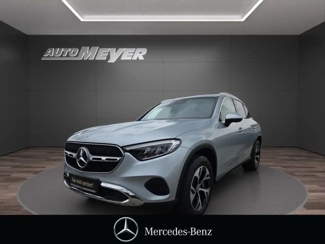 Mercedes-Benz GLC 300 2024 Hybride / Diesel