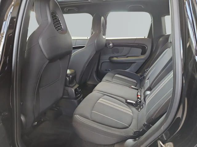 MINI Cooper SE Countryman
